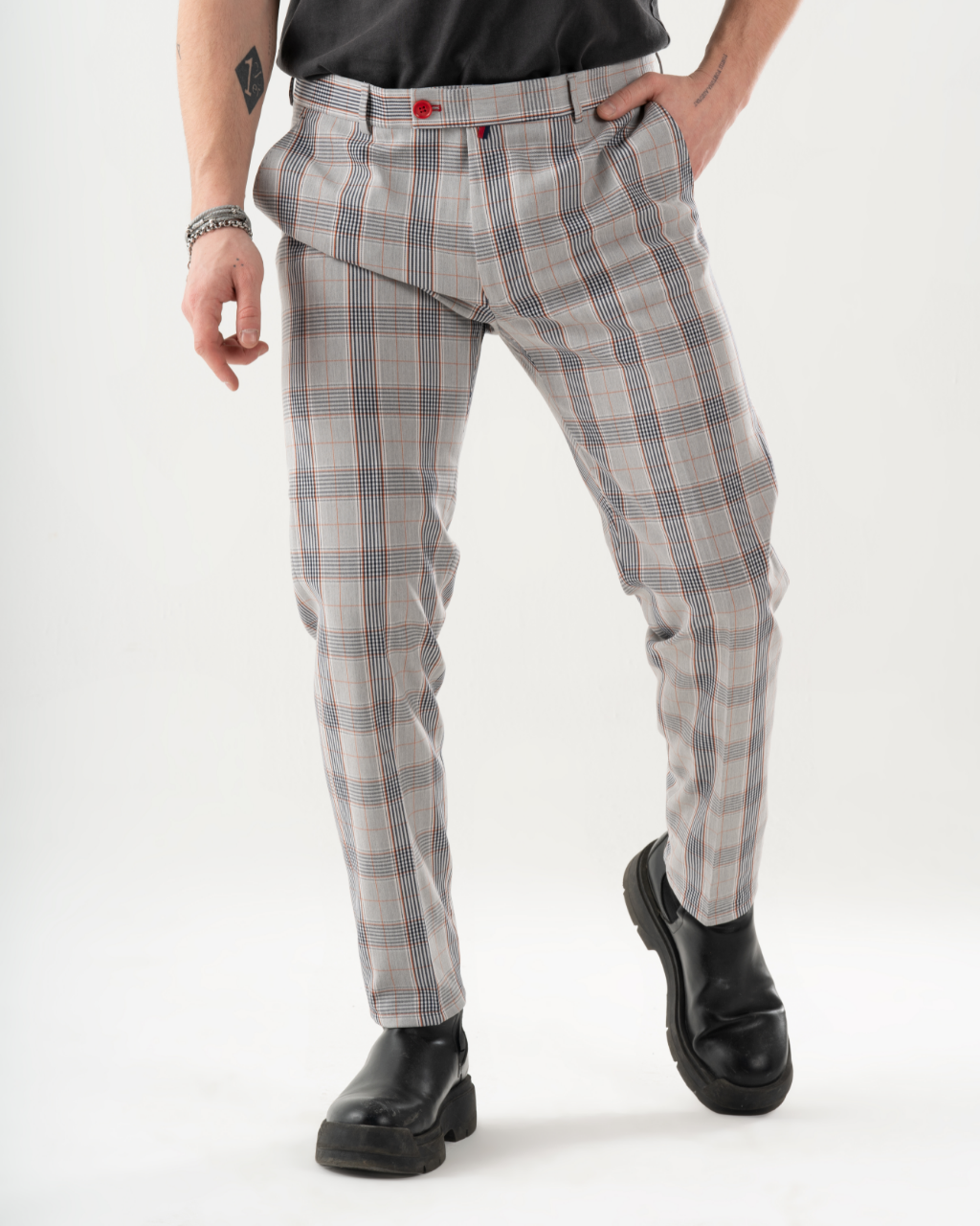 A man in KIKR PANTS.