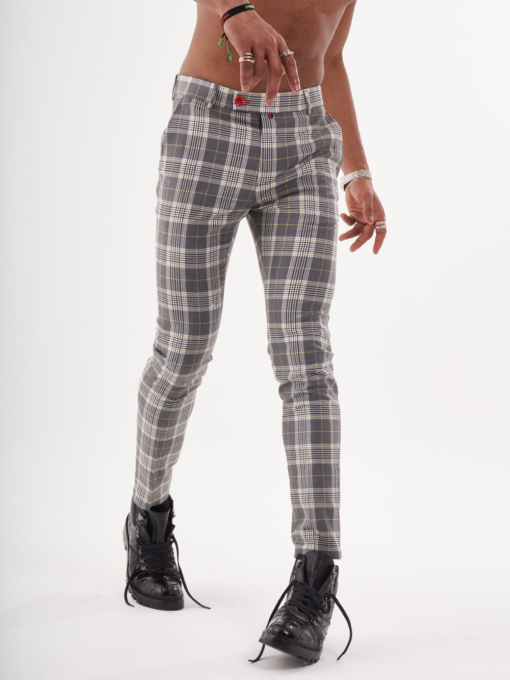 A man in a Checkmate pants.