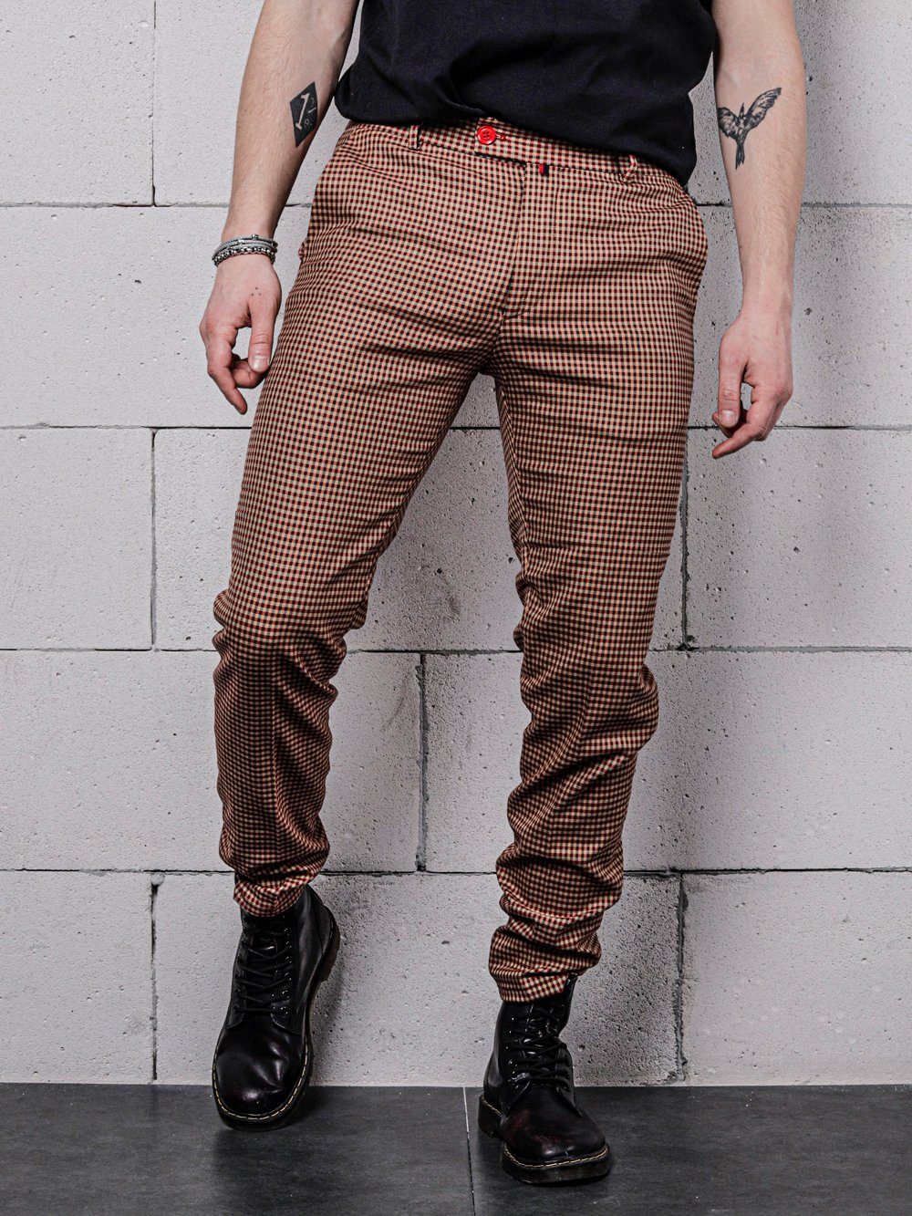 A man wearing JAVA CHIP PANTS and a t-shirt.