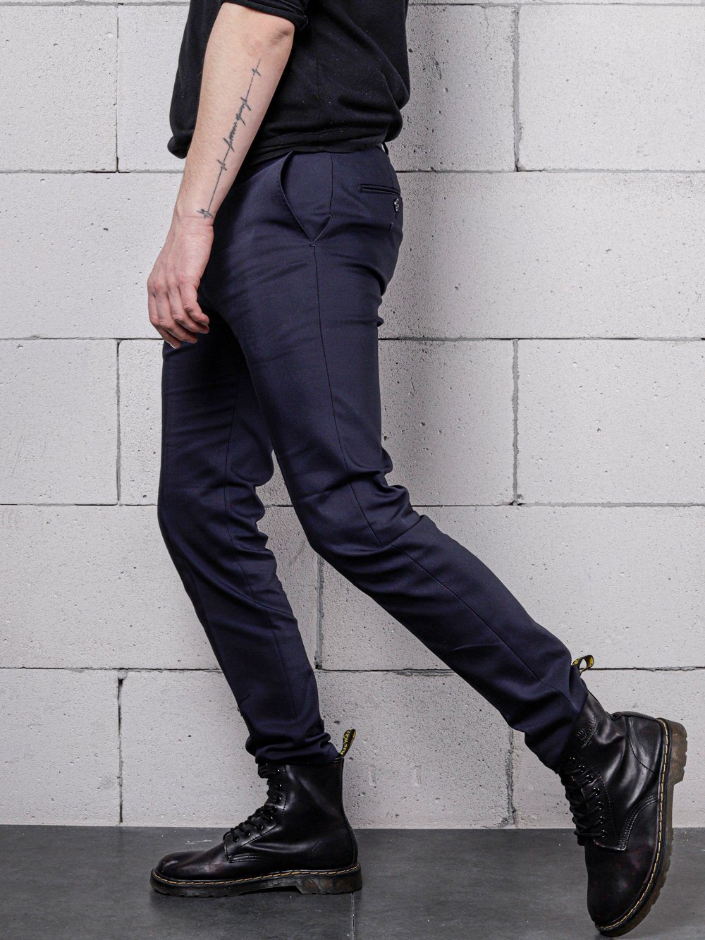 AUBERGINE Pants SERNES-SCR