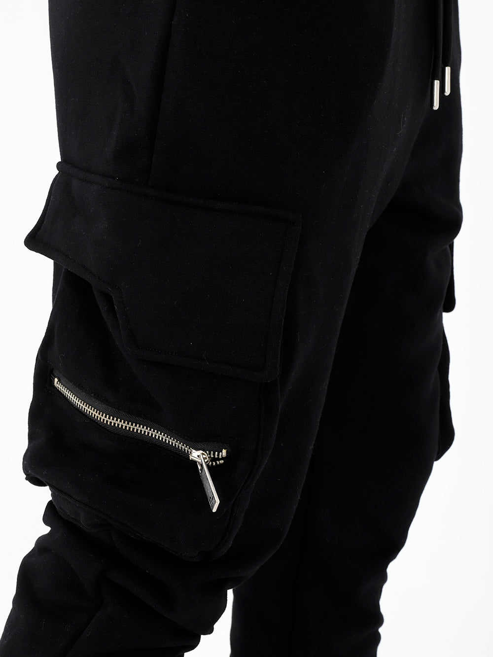 The comfort of Rambo joggers with zippered pockets.